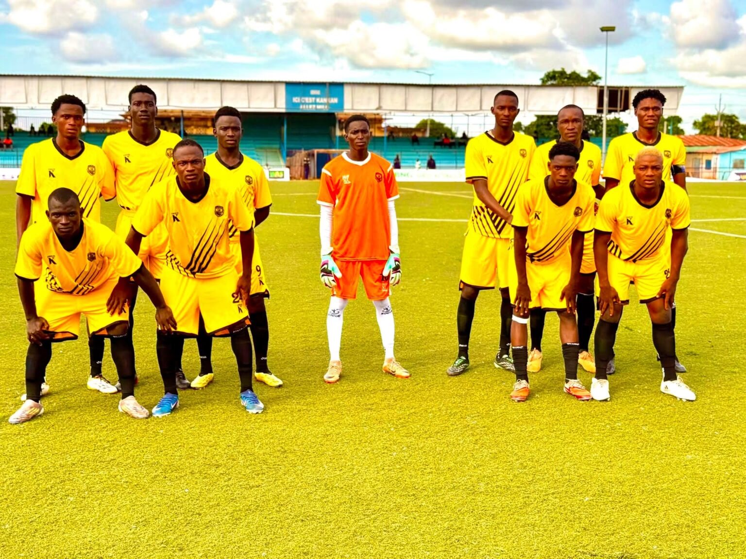 Ligue 2 : l’AS Kolombada et le Ziama FC choisissent Kankan comme domicile